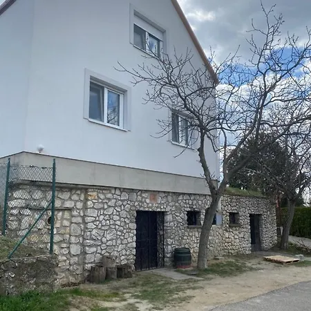Affittacamere Ubytování Pod Mezu Hlohovec